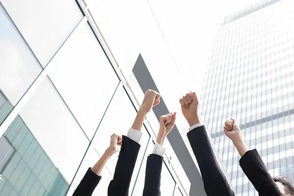 手机充电的叫什么配件